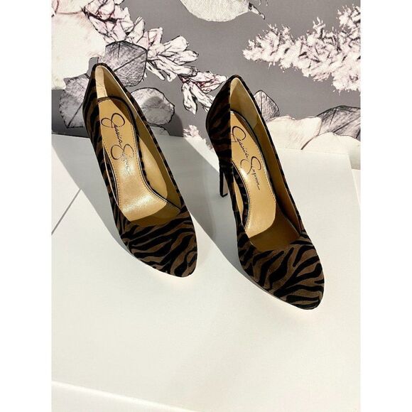 Jessica Simpson Parisah Zebra Print Brown/Black Platform Pump - Picture 1 of 13